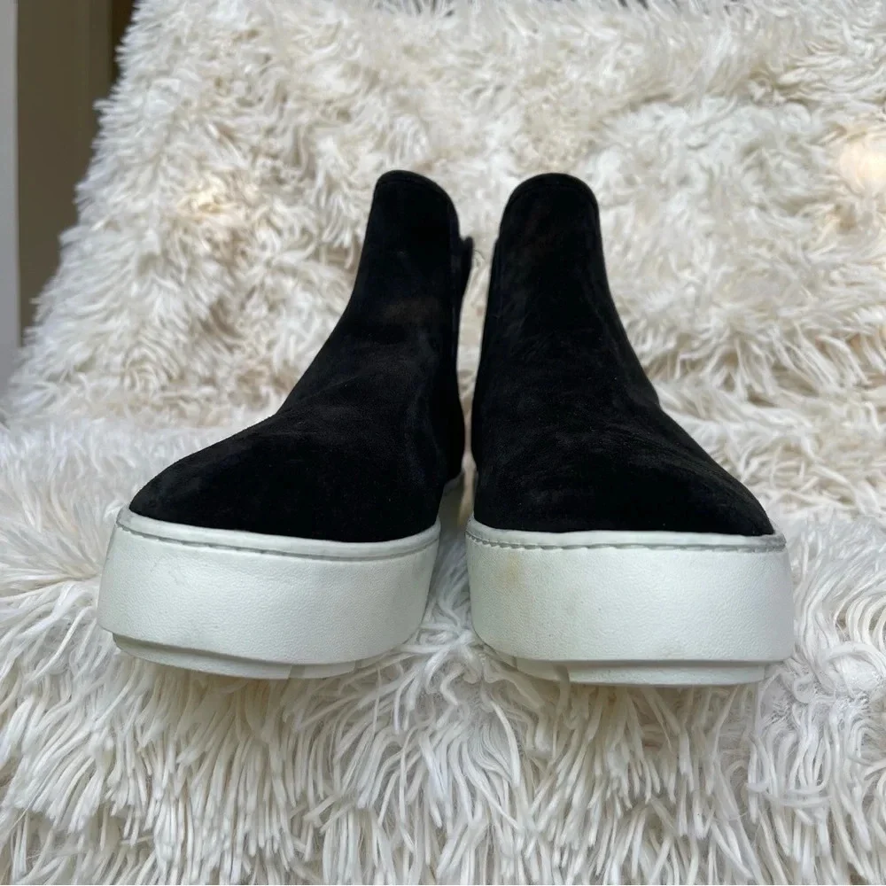Vince suede Chelsea water resistant shearling lined slip on platform black SX 8